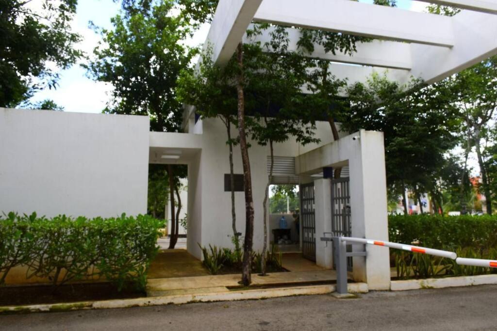 Departamento residencial con alberca Cancún Exterior foto